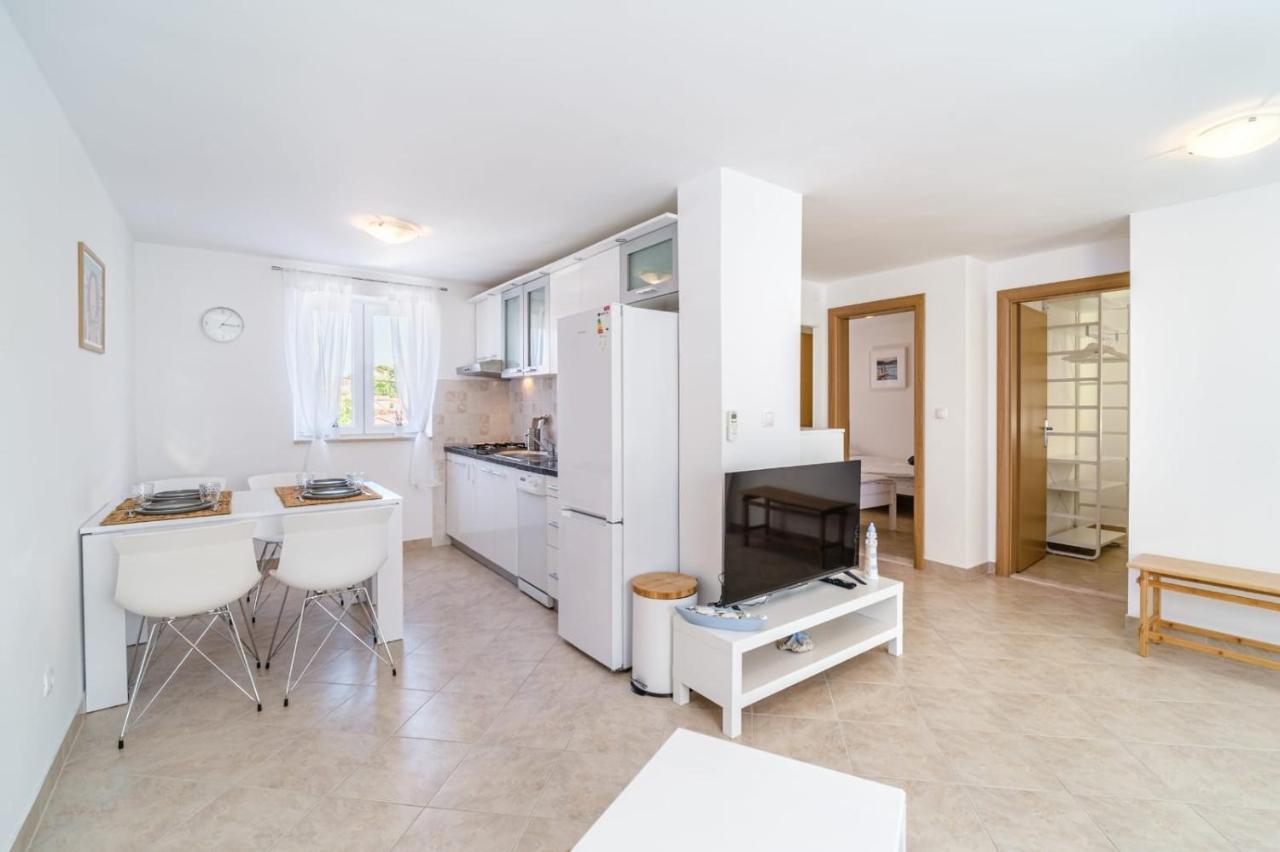 Apartmani P&S Supetar Exteriér fotografie