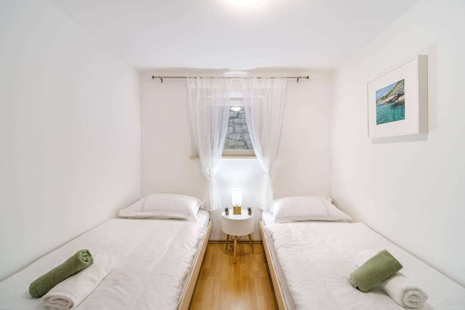 Apartmani P&S Supetar Exteriér fotografie